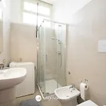 Ada アパート